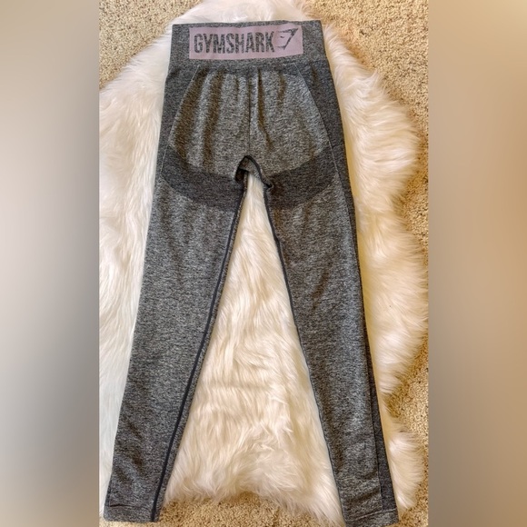 Gymshark Flex High Waisted Leggings in Grey/Pink - Picture 5 of 12